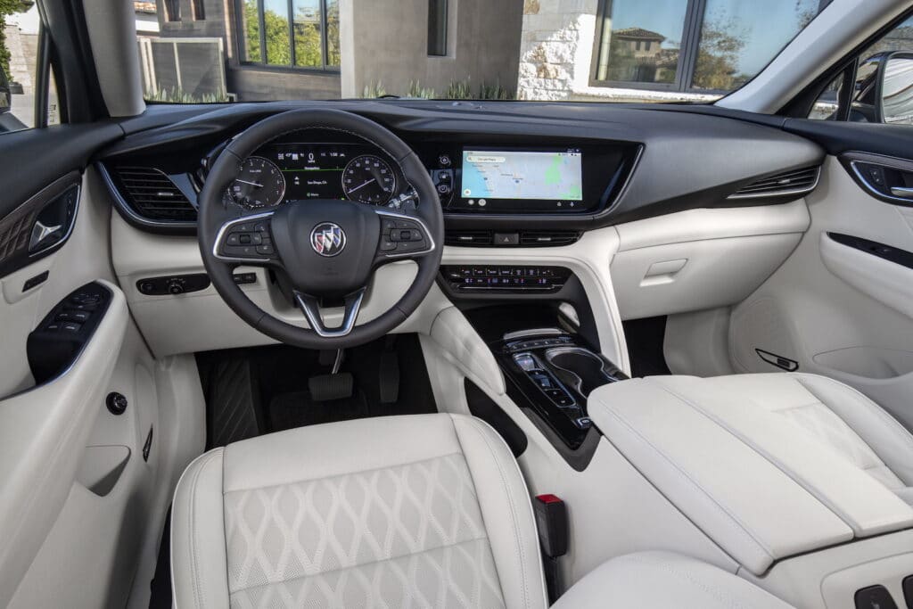 2021 Buick Envision Essence interior