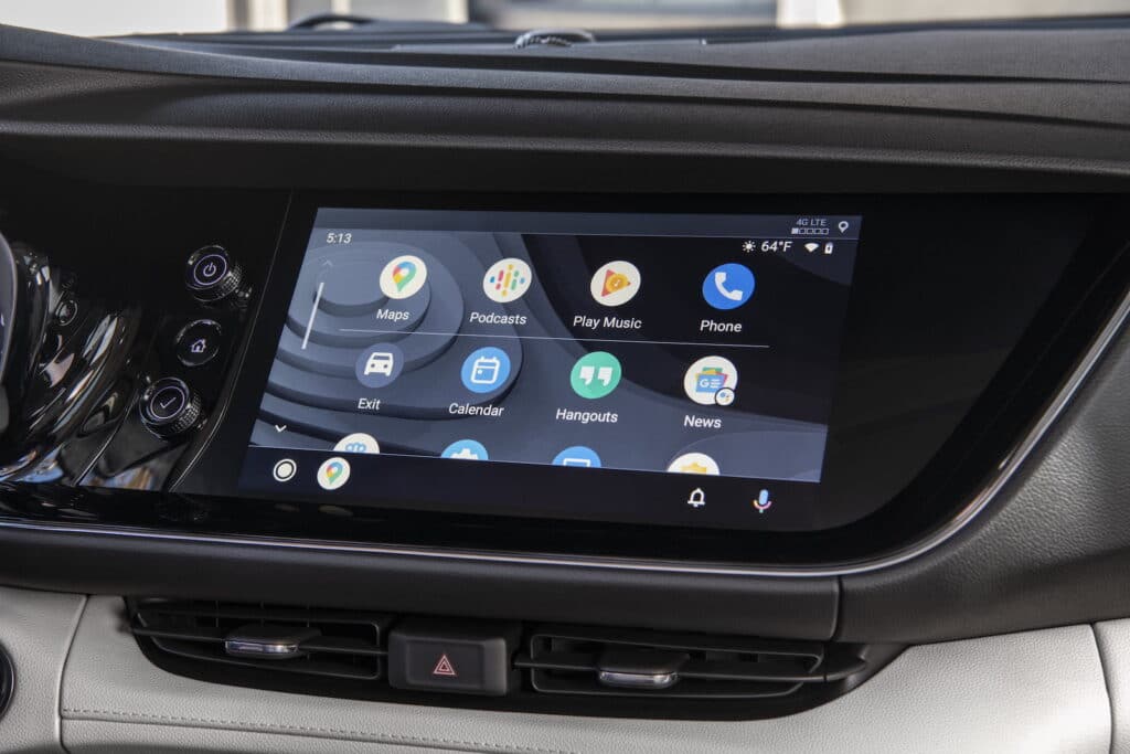 2021 Buick Envision Essence touchscreen