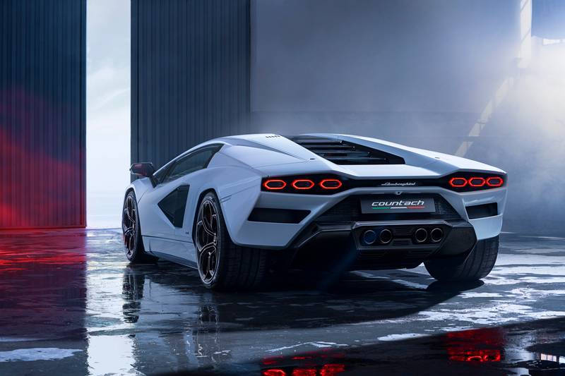 These Cool Images Of The 2022 Lamborghini Countach LPI 800-4 Are Wallpaper-Worthy Exterior - image 1009066